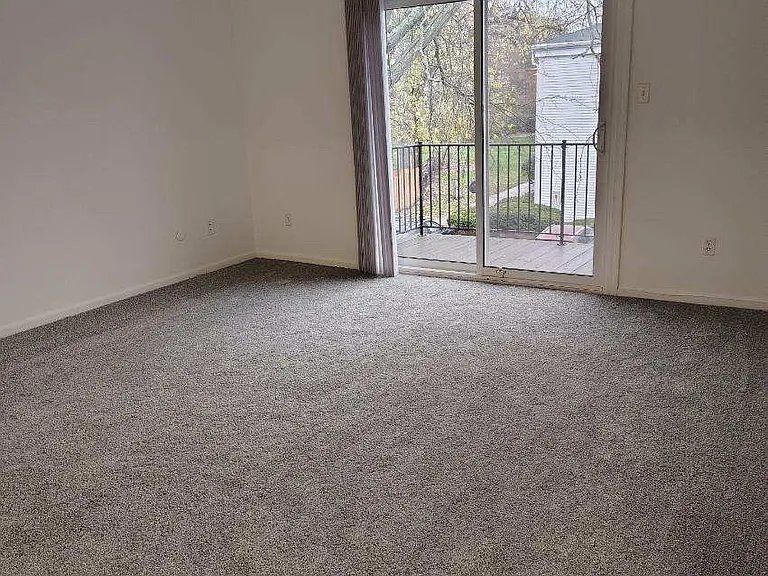 1480 Slade Ave #303 — Photo 2