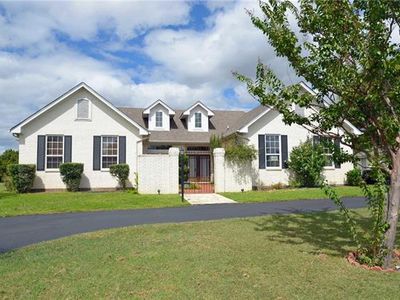 6813 Running Deer Ct, Granbury, TX, 76049