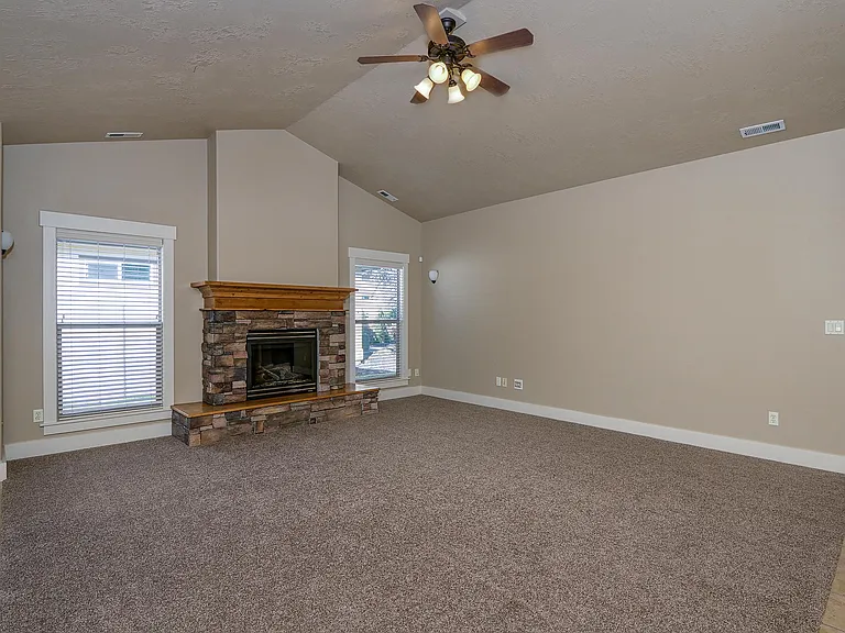 4493 W Prickly Pear Dr — Photo 9
