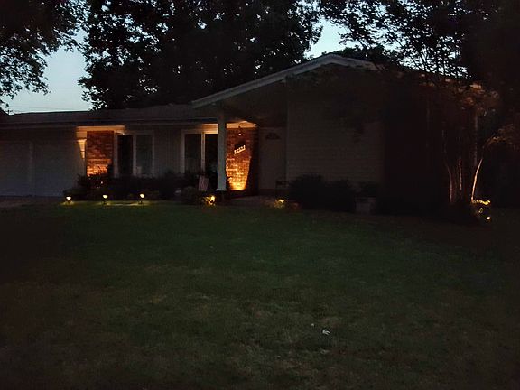 4th image of 2045 Valencia Dr