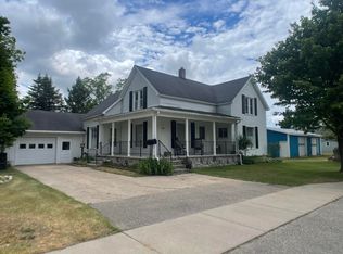 609 W Petoskey St, Gaylord, MI