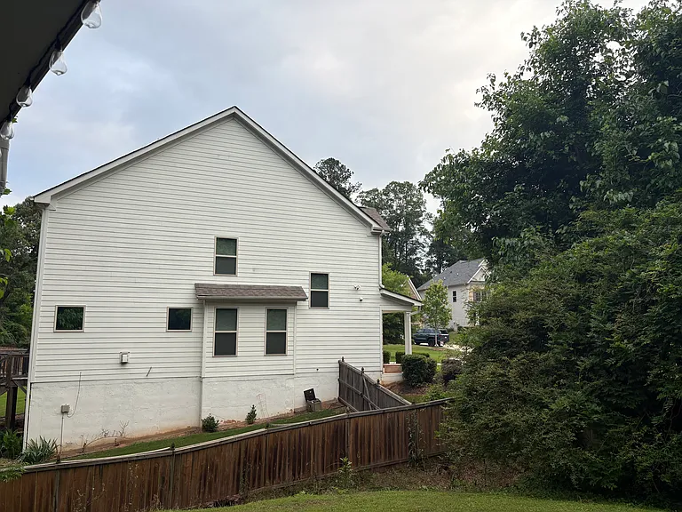 1902 Shawn Wayne Ct SE — Photo 24