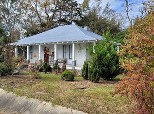 155 2nd St E, Roxie, MS 39661
