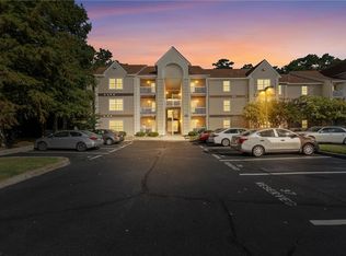 412 Egret Lndg APT 302, Virginia Beach, VA 23454