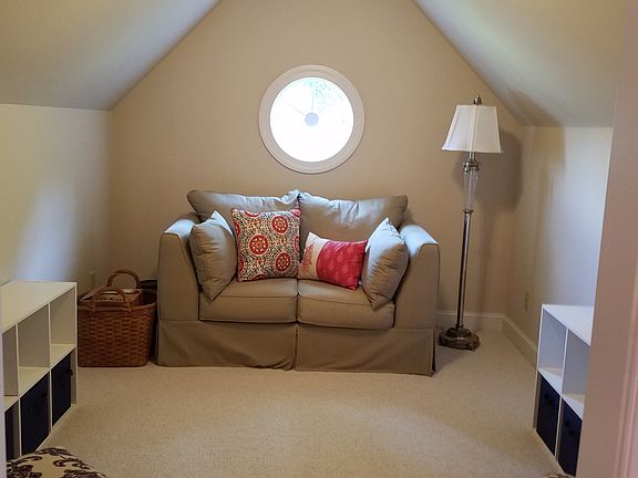 3rd image of 4109 Hanks Creek Ln