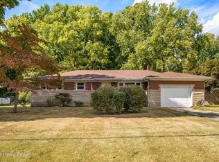 4007 Goldstein Ln, Louisville, KY 40272