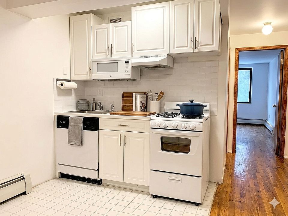 2nd image of 1425 York Ave #4E