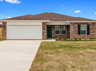 620 Timberline Rd, Jacksonville, AR 72076