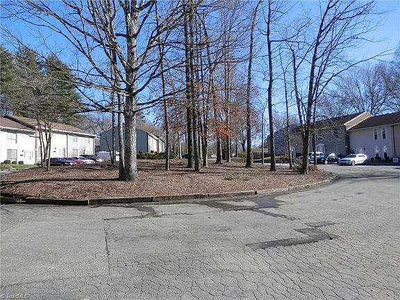 2nd image of 209 F E Montcastle Dr