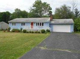 78 Arden Rd, Trumbull, CT 06611