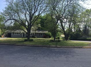 80 Linn Dr, Carlisle, PA 17013