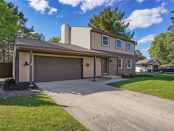 2nd image of 17780 Walnut Dr