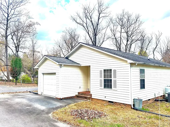 37 Willoughby Way, Marion, NC 28752