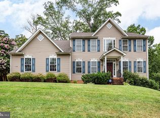11004 Park Ridge Rd, Fredericksburg, VA 22408