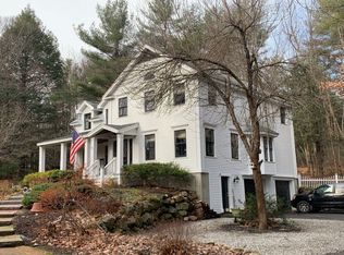 141 Beals Rd, Bedford, NH 03110