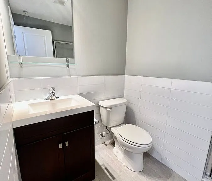 535 Budd St #3E — Photo 8