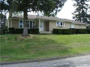 711 Maple Dr, Monongahela, PA 15063