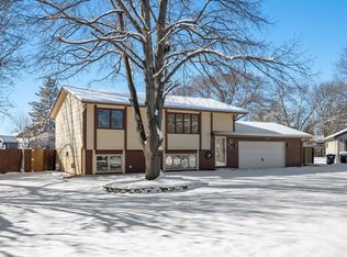 7721 112th Ave N, Champlin, MN 55316