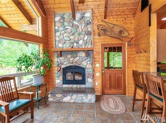 5th image of 145 Butter Creek Ln