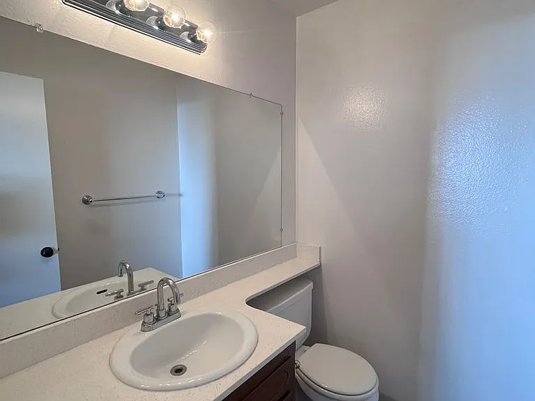 4534 Utah St. — Photo 54