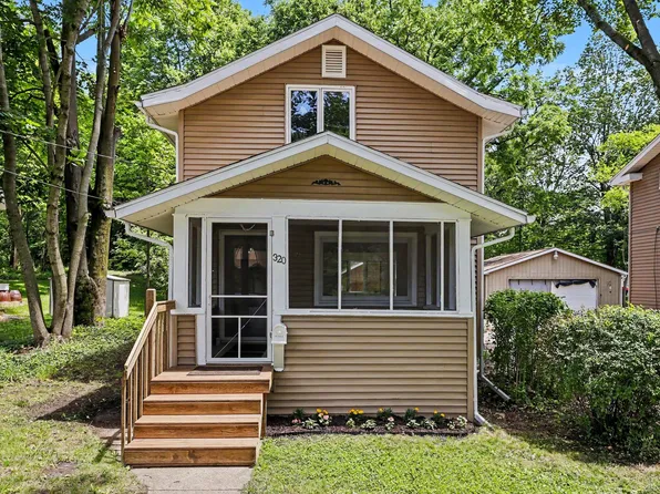 320 Trimble Ave, Kalamazoo, MI 49048
