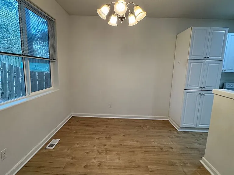 5721 NE Canard Ct — Photo 6