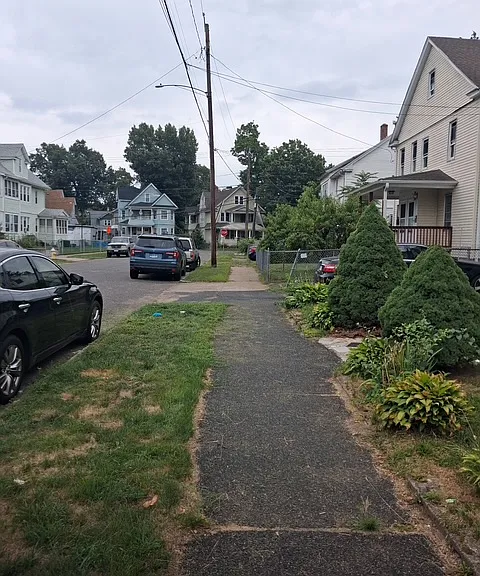 15 Somerset St — Photo 4