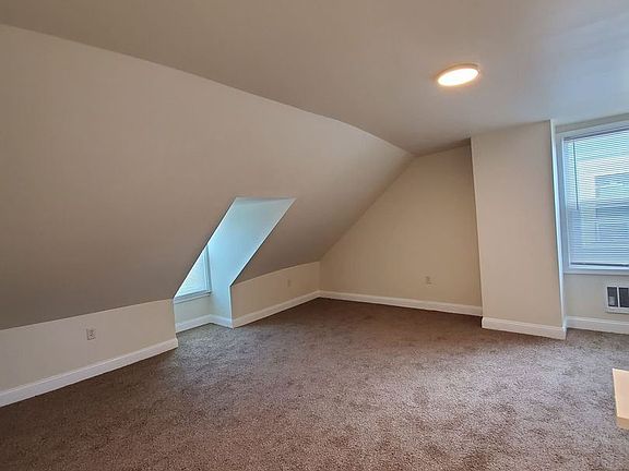 5th image of 339 S Burhans Blvd E