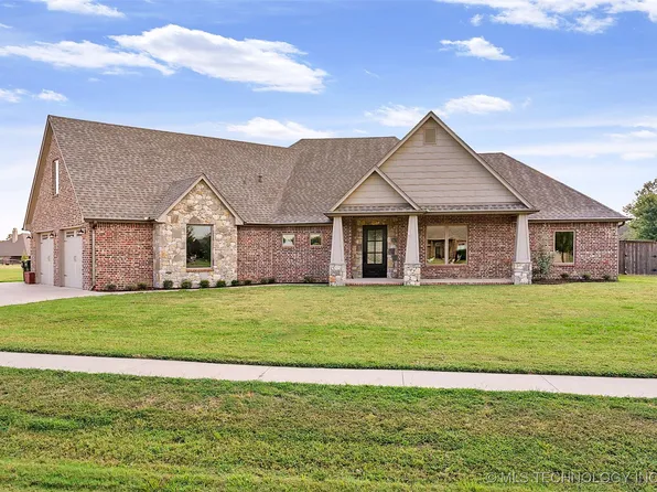 19387 E Fieldstone Dr S, Claremore, OK 74017