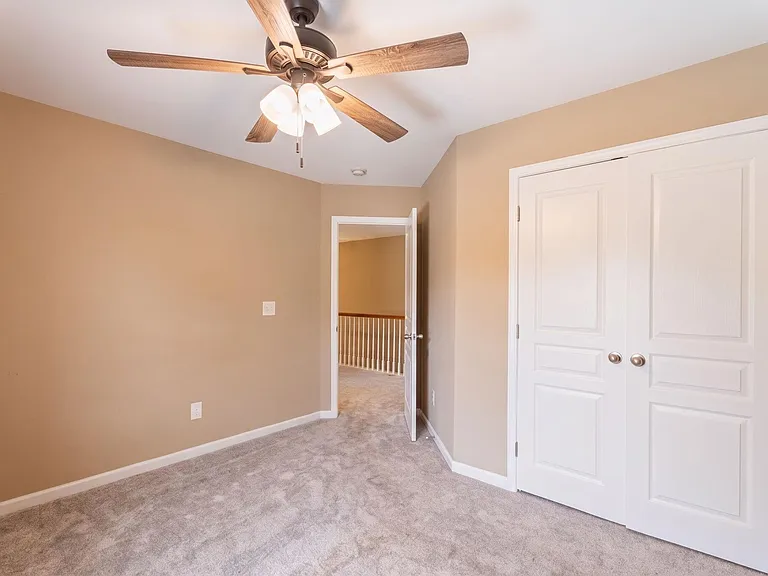 3001 Prospect Pkwy — Photo 18