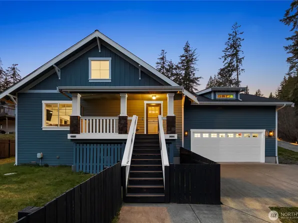 61 E Channel Drive, Allyn, WA 98524