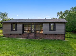 513 Garrett St, Fountain Inn, SC 29644