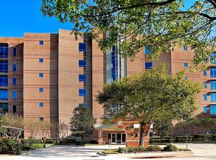 3 Waterway Ct APT 5C, Spring, TX 77380