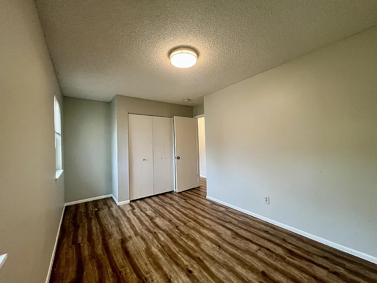 13238 Alcott Cir — Photo 16