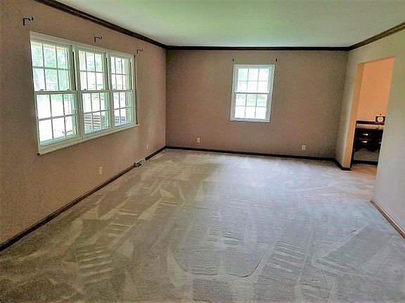 3rd image of 8824 Tammy Dr