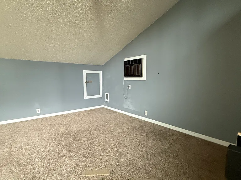 11836 SW Boones Bend Dr — Photo 16