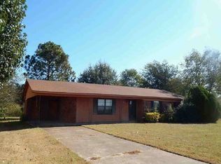 804 Live Oak Dr, Newport, AR 72112