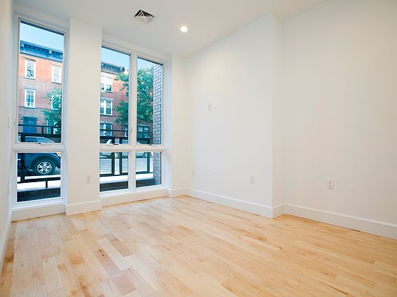 4th image of 353 Prospect Pl #1F