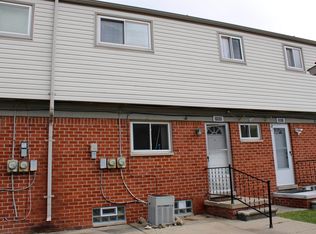20809 Washington Dr, Roseville, MI 48066
