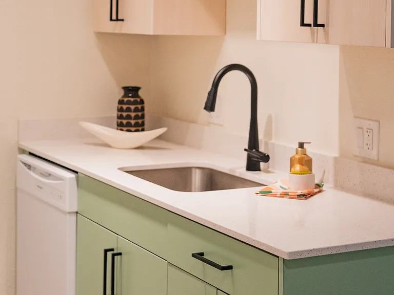 Valli Hi Apartments — Photo 13