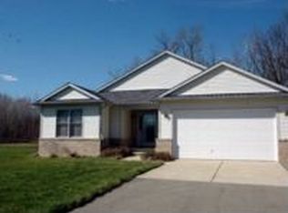 7149 Braun Dr, Howell, MI 48843