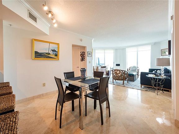 5th image of 401 SW 4th Avenue #1508