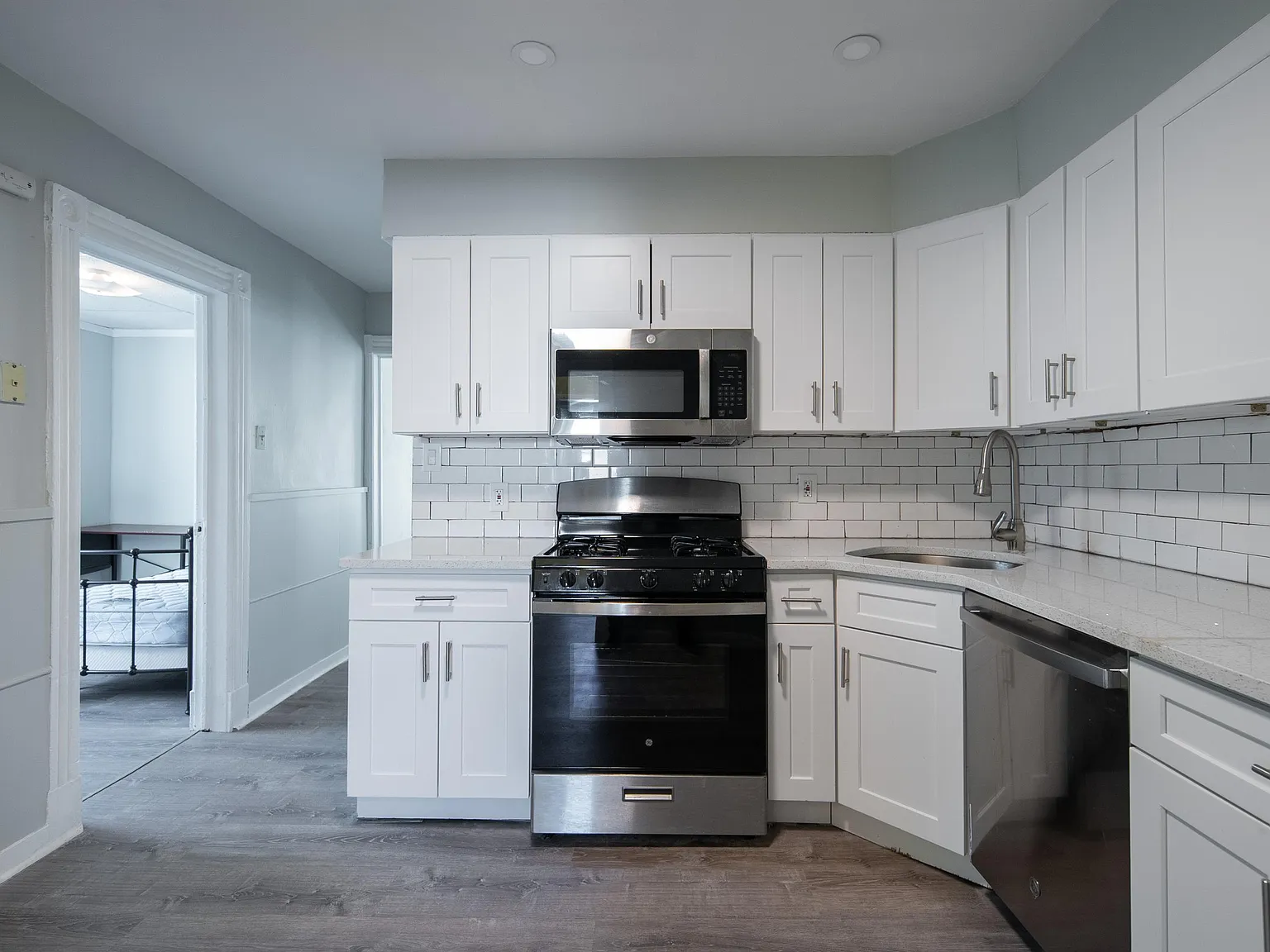 97 14th Street - Unit 2 Room 1 — Photo 3