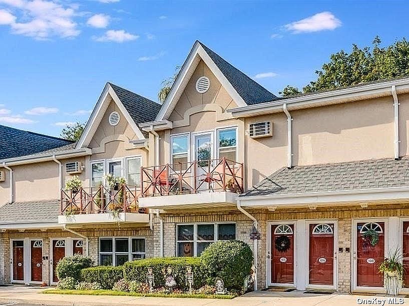 1st image of 109 Cambridge Ct