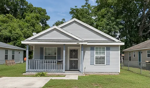 345 Belfort St Photo 1