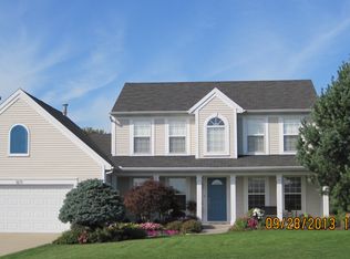 1871 Rahn Dr NE, Grand Rapids, MI 49525