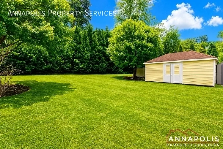7809 Locust Wood Rd — Photo 42