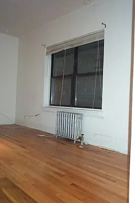Rented by Tower Brokerage | media 4