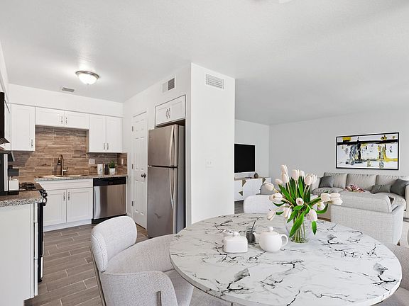 5th image of 3393 E Dakota Ave #111
