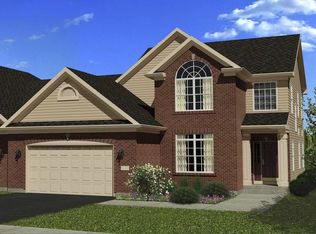 4605 Coyote Lakes Cir, Lake In The Hills, IL 60156